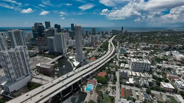 $3,300 | 10 Southwest South River Drive, Unit 1704, Miami, FL 33130