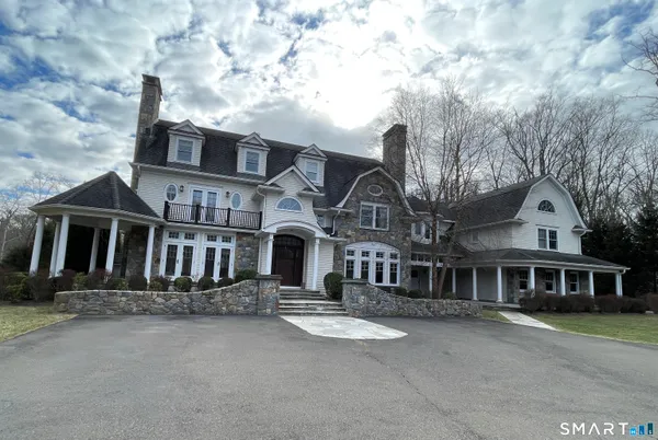 $4,199,000 | 73 Lake Wind Road, New Canaan, CT 06840