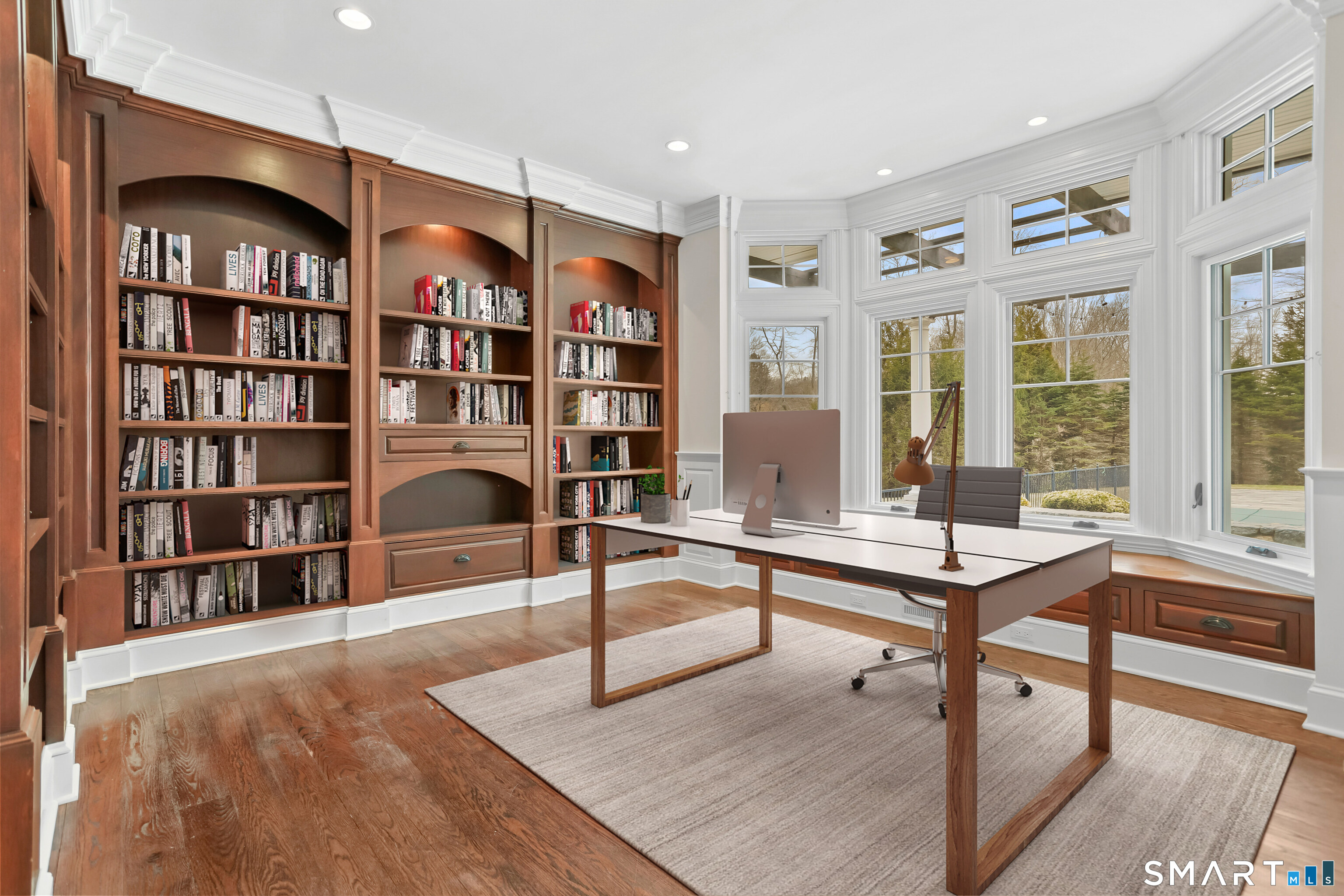 73 Lake Wind Road New Canaan, CT 06840 - Photo 13 of 47