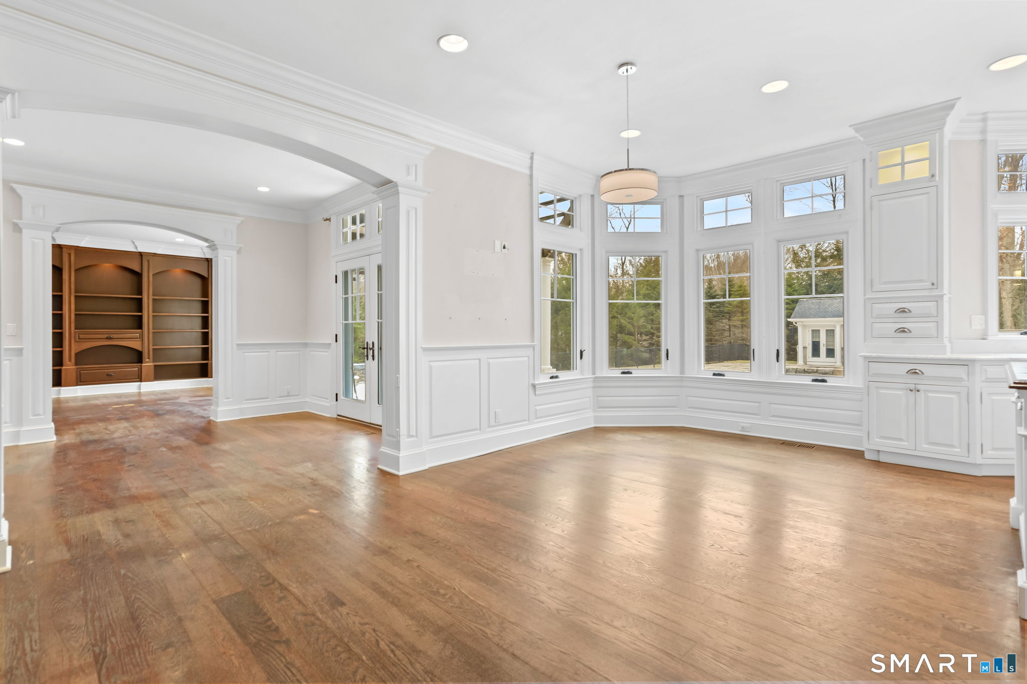 73 Lake Wind Road New Canaan, CT 06840 - Photo 15 of 47