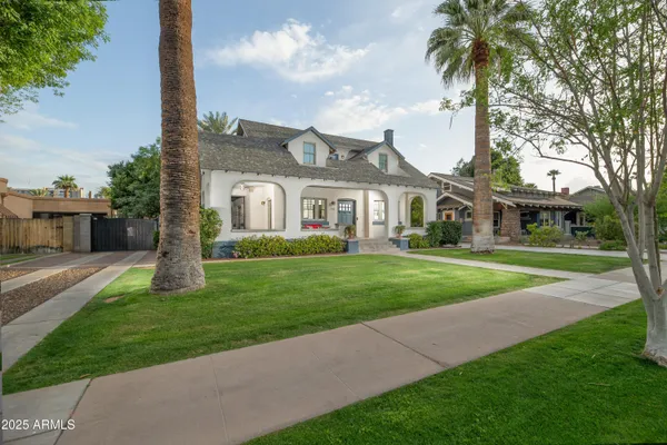 $1,600,000 | 69 West Lynwood Street, Phoenix, AZ 85004