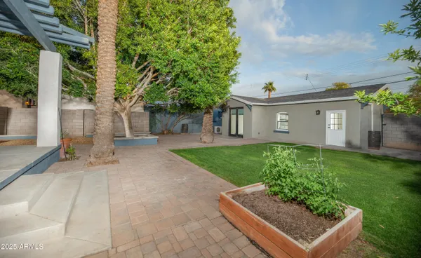 $1,600,000 | 69 West Lynwood Street, Phoenix, AZ 85004