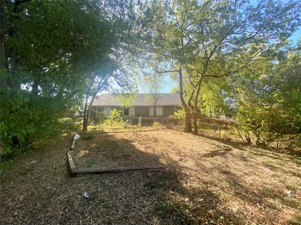 $1,425 | 12309 Dellrey Drive, Unit B, Austin, TX 78758