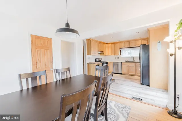 $350,000 | 54 Cinder Road, Lutherville-Timonium, MD 21093