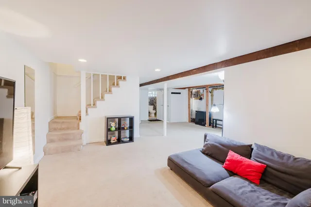 $350,000 | 54 Cinder Road, Lutherville-Timonium, MD 21093