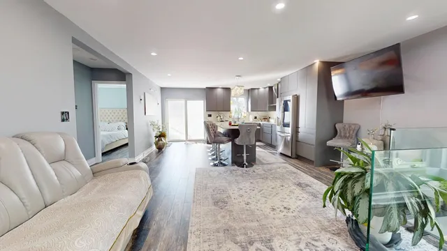 $550,000 | 8206 Keeler Avenue, Skokie, IL 60076