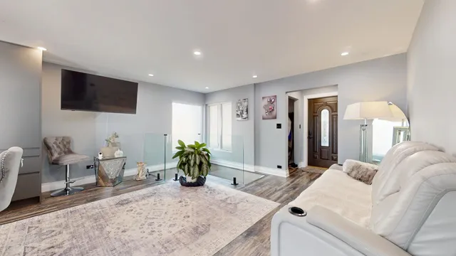 $550,000 | 8206 Keeler Avenue, Skokie, IL 60076