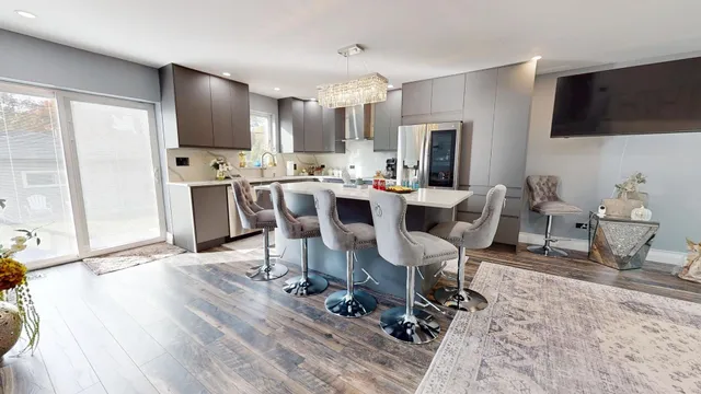 $550,000 | 8206 Keeler Avenue, Skokie, IL 60076