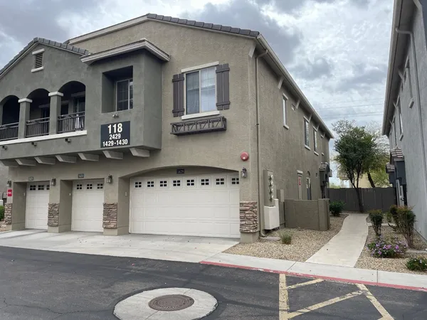 $2,150 | 2150 West Alameda Road, Unit 1429, Phoenix, AZ 85085