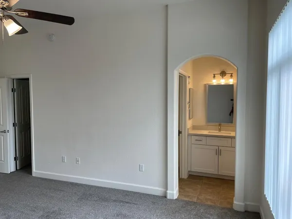 $2,095 | 2150 West Alameda Road, Unit 1429, Phoenix, AZ 85085