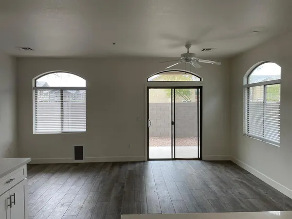 $2,150 | 2150 West Alameda Road, Unit 1429, Phoenix, AZ 85085