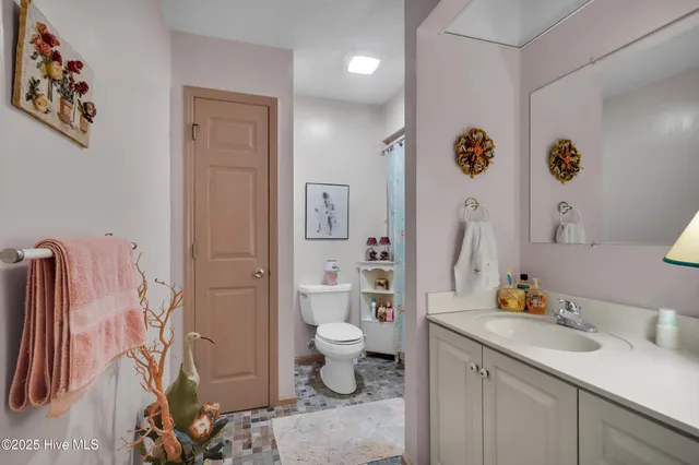 $435,000 | 497 Hardison Drive, Minnesott Beach, NC 28510