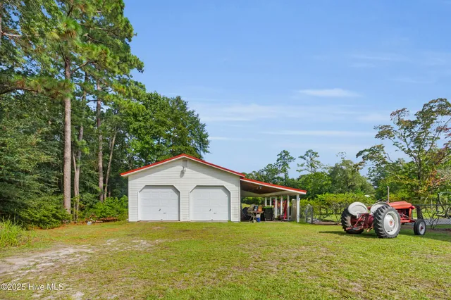 $435,000 | 497 Hardison Drive, Minnesott Beach, NC 28510