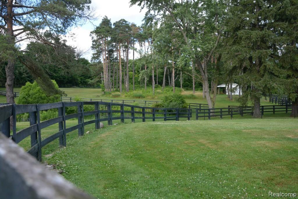 3470 Ray Road Oxford, MI 48370 - Photo 67 of 71 3470 Ray Rd (54).jpg