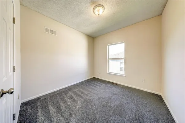 $265,000 | 3303 North 103rd Court, Kansas City, KS 66109
