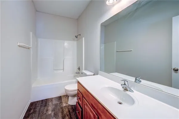 $265,000 | 3303 North 103rd Court, Kansas City, KS 66109