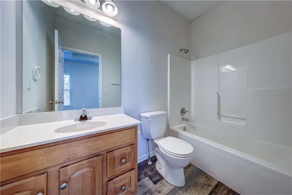$265,000 | 3303 North 103rd Court, Kansas City, KS 66109