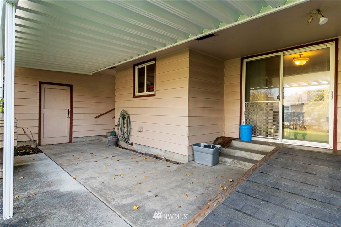 15513 Meade McCumber Road East Sumner, WA 98390 - Photo 14 of 17 Gallery Image 14