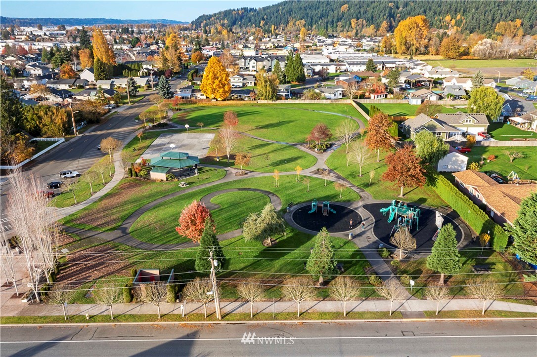 15513 Meade McCumber Road East Sumner, WA 98390 - Photo 17 of 17 Gallery Image 17