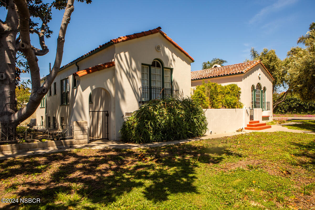 303 West Walnut Avenue Lompoc, CA 93436 - Photo 2 of 67 7F1A6D03-F622-452F-9DE1-AB8EFD6BA08C