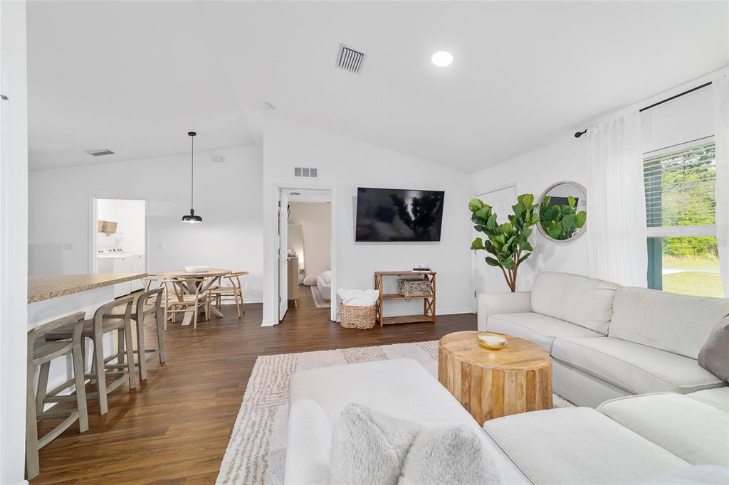 3 Locust Loop Ocala, FL 34472 - Photo 7 of 39