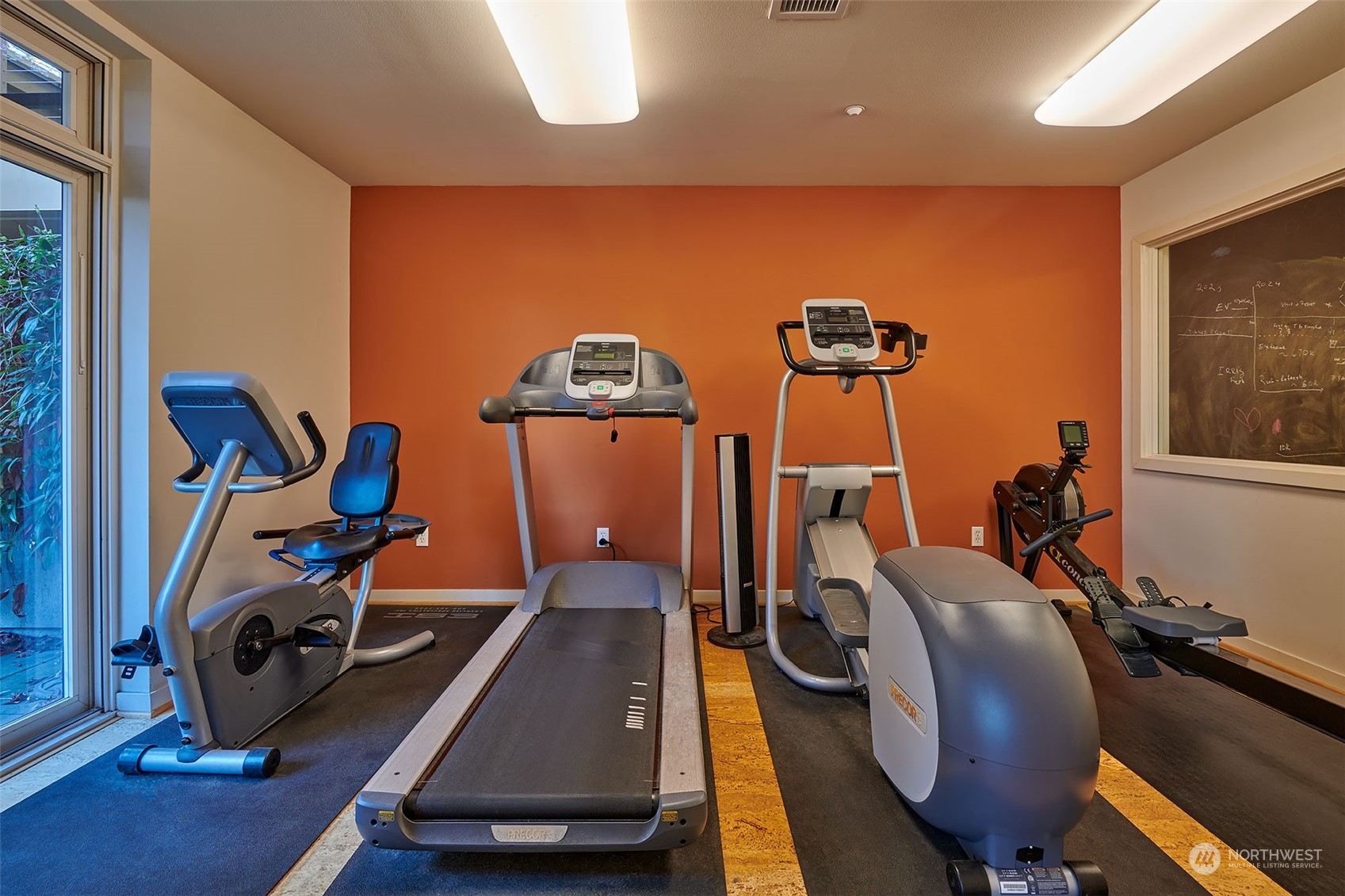 1530 Northwest Market Street, Unit 812 Seattle, WA 98107 - Photo 29 of 34 a room with gym equipment