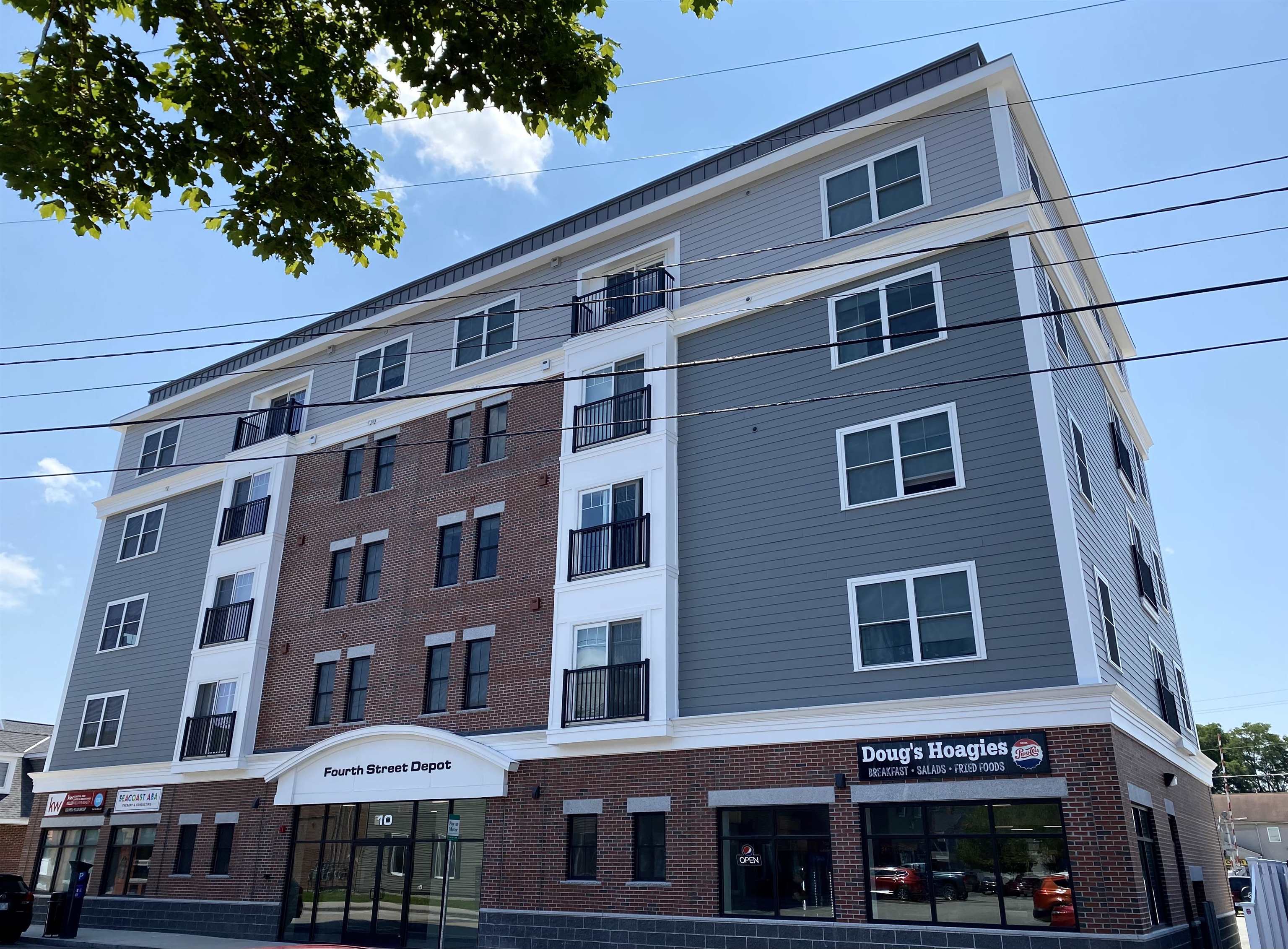 10 4th Street, Unit 401 Dover, NH 03820 - Photo 11 of 25