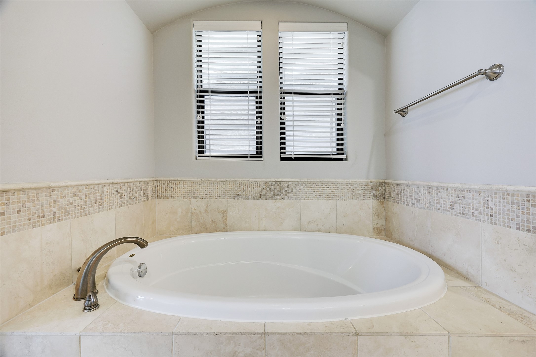 3245 Maxroy Street Houston, TX 77008 - Photo 18 of 31