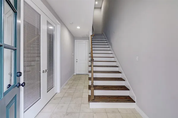 $2,950 | 3245 Maxroy Street, Houston, TX 77008