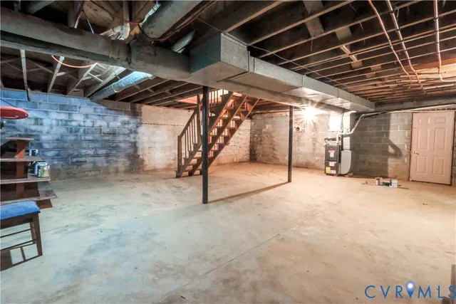 a view of empty room