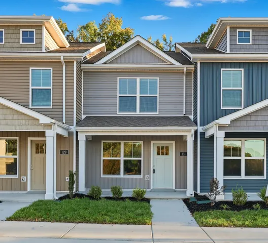 $215,900 | 131 Quarry Point Drive, Unit C131, Clarksville, TN 37043