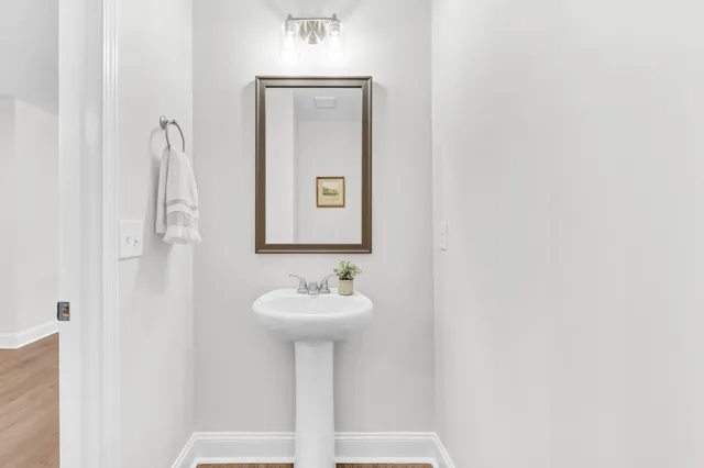 $215,900 | 131 Quarry Point Drive, Unit C131, Clarksville, TN 37043