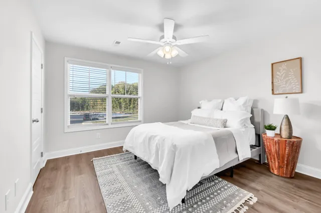 $215,900 | 131 Quarry Point Drive, Unit C131, Clarksville, TN 37043