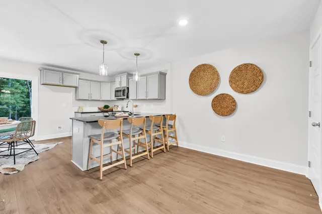 $215,900 | 131 Quarry Point Drive, Unit C131, Clarksville, TN 37043