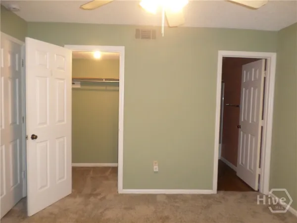 $1,500 | 29 Colony Park Drive, Savannah, GA 31406
