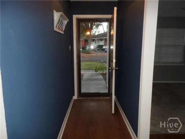 $1,600 | 29 Colony Park Drive, Savannah, GA 31406