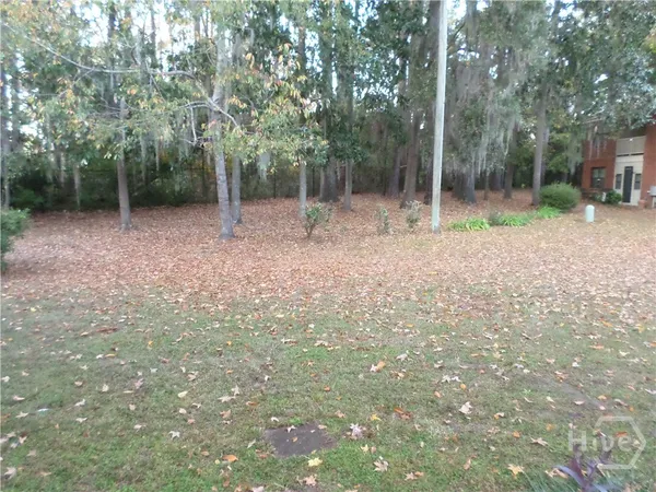 $1,500 | 29 Colony Park Drive, Savannah, GA 31406