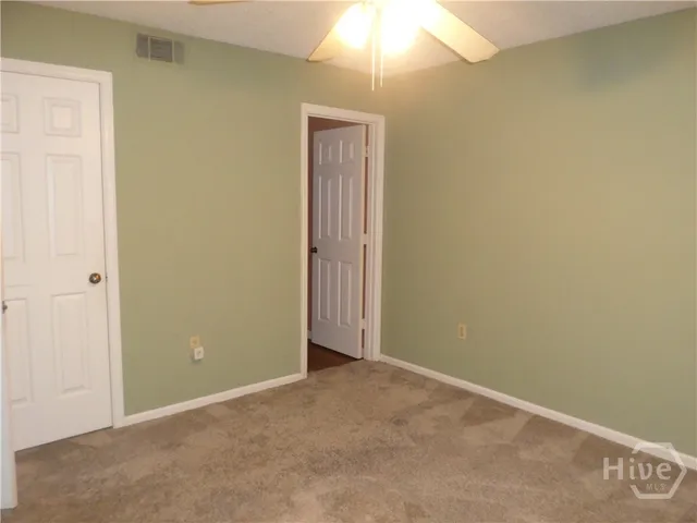 $1,600 | 29 Colony Park Drive, Savannah, GA 31406