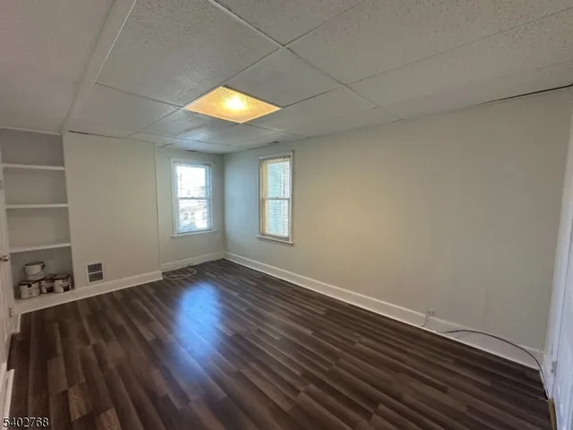 $2,000 | 210 Norway Avenue, Unit 2, Hamilton, NJ 08609