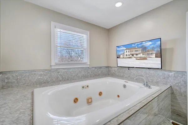 $799,950 | 10 Wilkerson Road, Wirtz, VA 24184