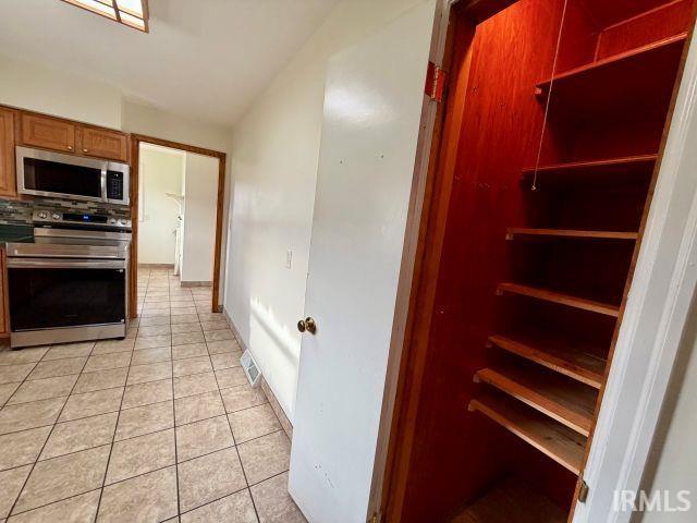 1410 Williams Street Angola, IN 46703 - Photo 8 of 22