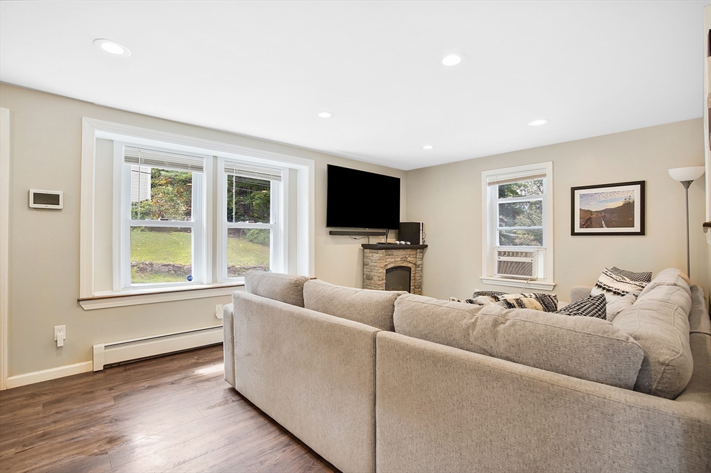 19 Keyes Street Warren, MA 01083 - Photo 16 of 31 Gallery Image 16