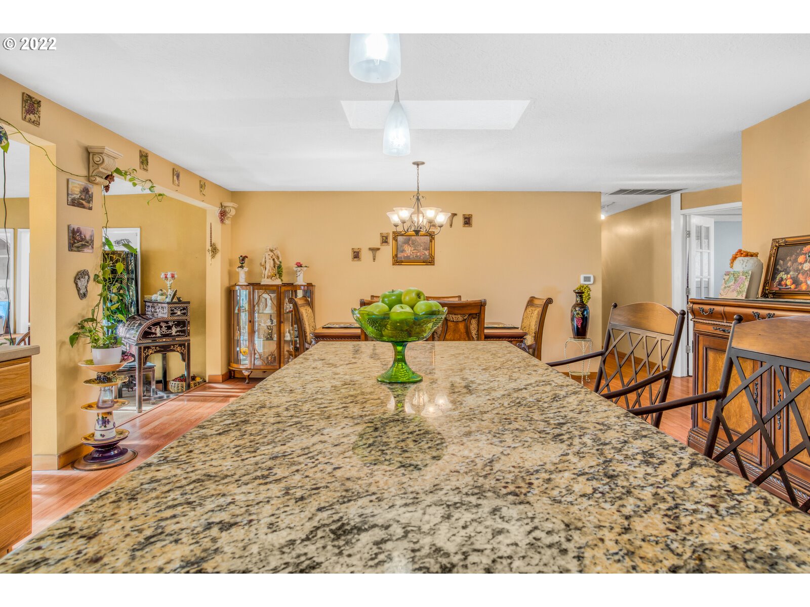 8840 Fruit Farm Road Independence, OR 97351 - Photo 6 of 32 Gallery Image 6