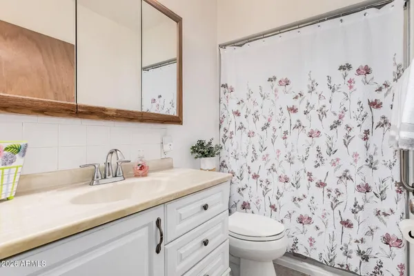 $415,000 | 102 South Catalina Street, Gilbert, AZ 85233