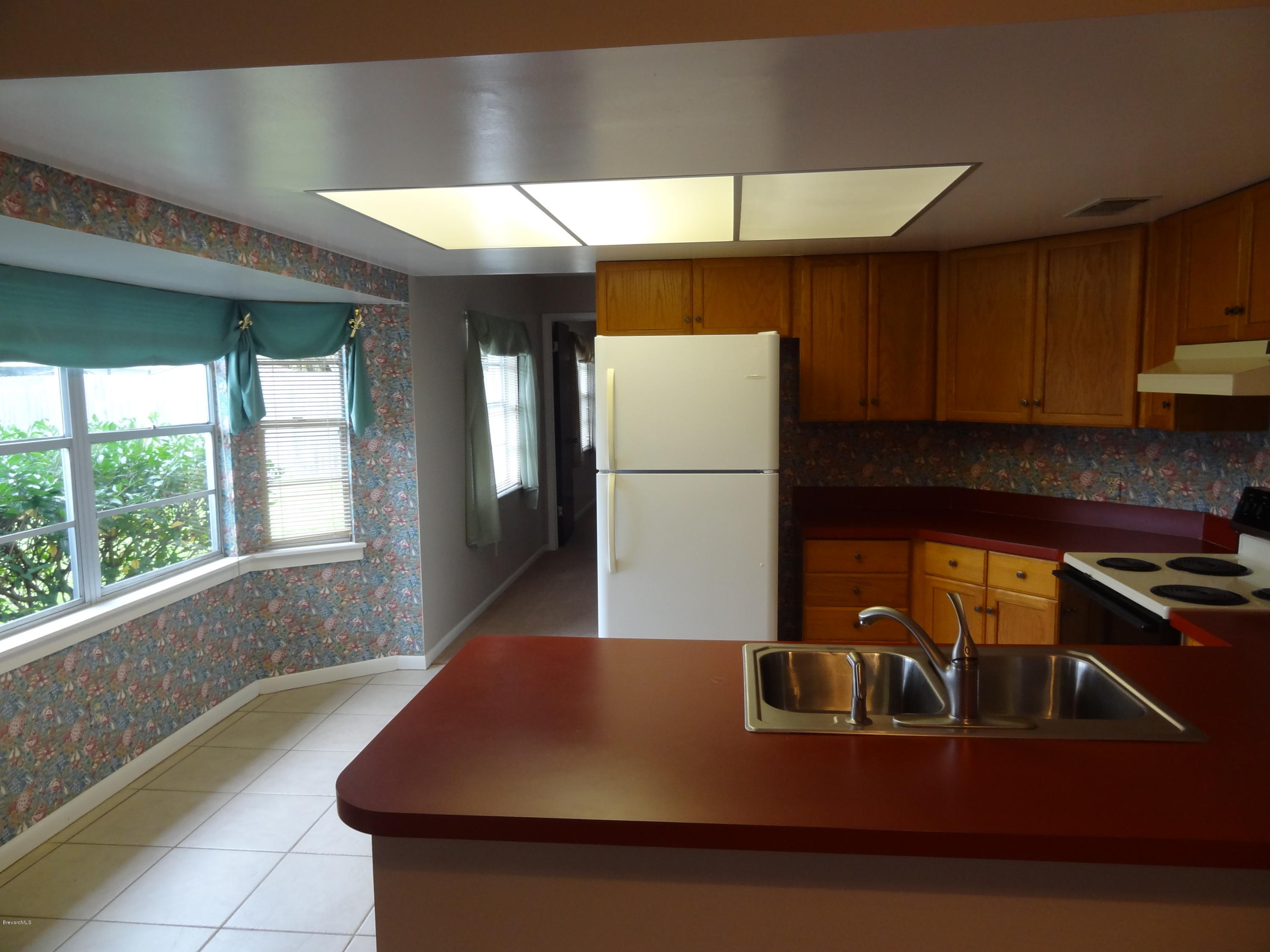1920 Tallpine Road Melbourne, FL 32935 - Photo 10 of 13 Kitchen 2.jpg