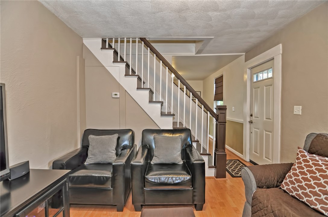 87 Rosemere Road Pawtucket, RI 02861 - Photo 29 of 35 Gallery Image 29