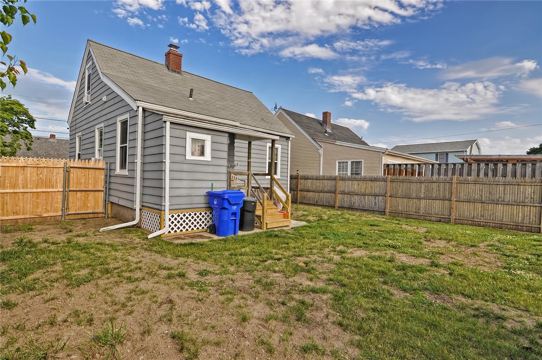 87 Rosemere Road Pawtucket, RI 02861 - Photo 35 of 35 Gallery Image 35