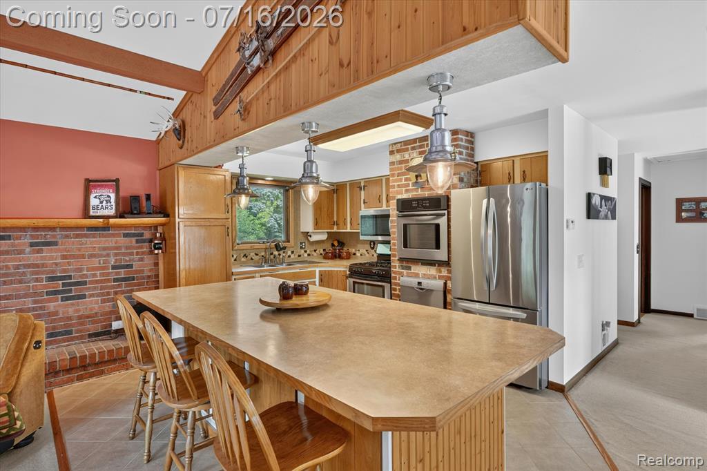 11210 Linden Road Linden, MI 48451 - Photo 6 of 61