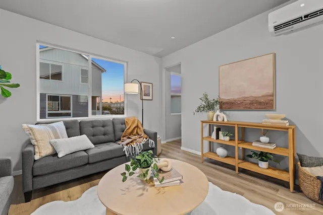 $559,990 | 7025 Rainier Drive, Unit B, Everett, WA 98203