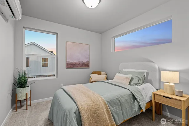 $559,990 | 7025 Rainier Drive, Unit B, Everett, WA 98203